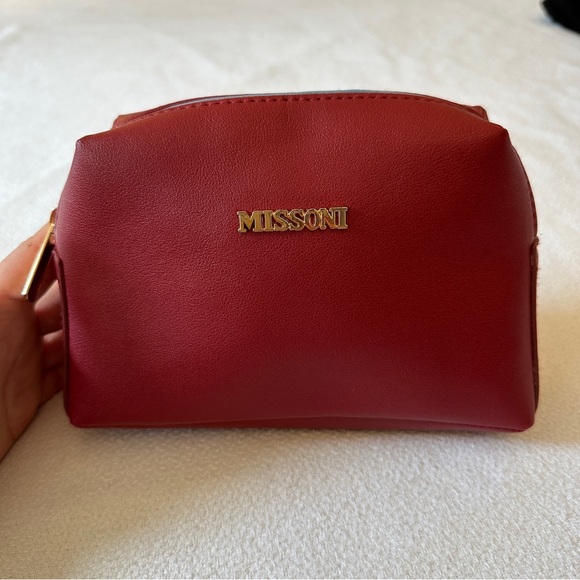 Missoni Cosmetic Bag Pouch Red Saudi Airlines NEW - Picture 4 of 14